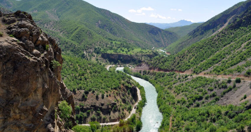 Otobüslü Erzincan Girvelek Tunceli Elazığ Kemaliye Divriği Sivas Turu