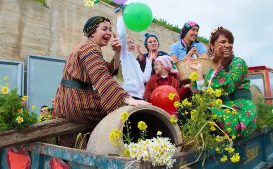 ALAÇATI OT FESTİVALİ TURU