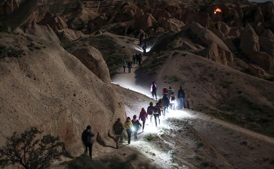 Günübirlik Balon Seyirli Tam Gün Kapadokya Turu