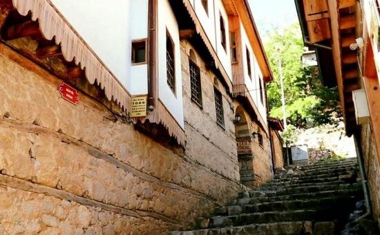 Ankara Çıkışlı Hızlı Trenle Sivas Tunceli Munzur Kemaliye Divriği Turu