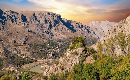 Ankara Çıkışlı Hızlı Trenle Sivas Tunceli Munzur Kemaliye Divriği Turu