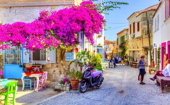 Ege'nin İncileri Ayvalık Alaçatı Kuşadası Şirince Turları - 2 Gece Konaklamalı