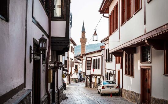 Hızlı Trenle BATI KARADENİZ Turu (Sivas, Tokat, Amasya, Şahinkaya Kanyonu, Sinop)