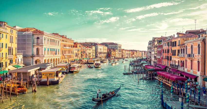 ANKARA HAREKETLİ AJET HAVAYOLLARI İLE GRAND ALPLER ÜÇGENİ VE ALSACE TURU 