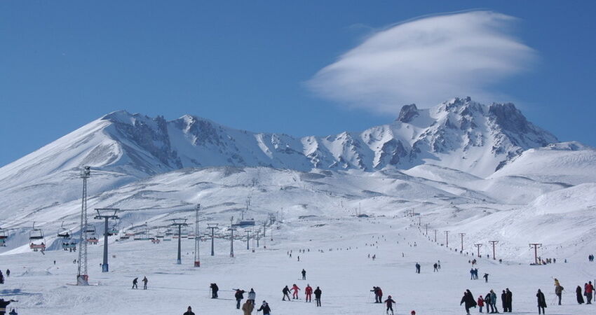 GÜNÜBİRLİK ERCİYES KAYAK TURU