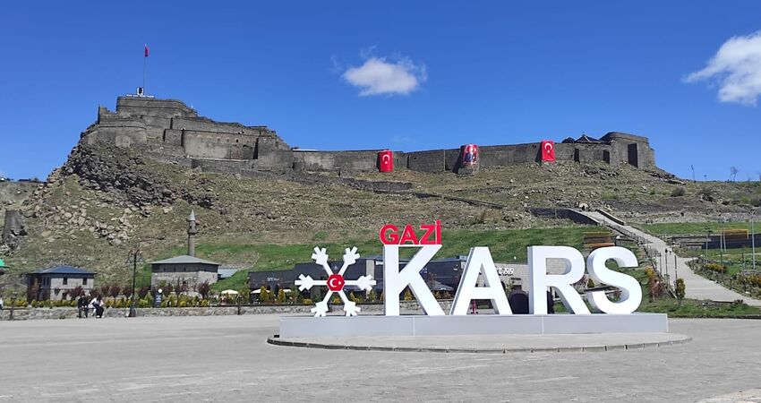  HIZLI TREN GİDİŞ UÇAK DÖNÜŞ DOĞU ANADOLU TURU