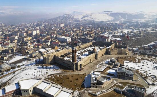 Ankara Çıkışlı Hızlı Tren ile Büyük Doğu Anadolu ve Nahçıvan Turu